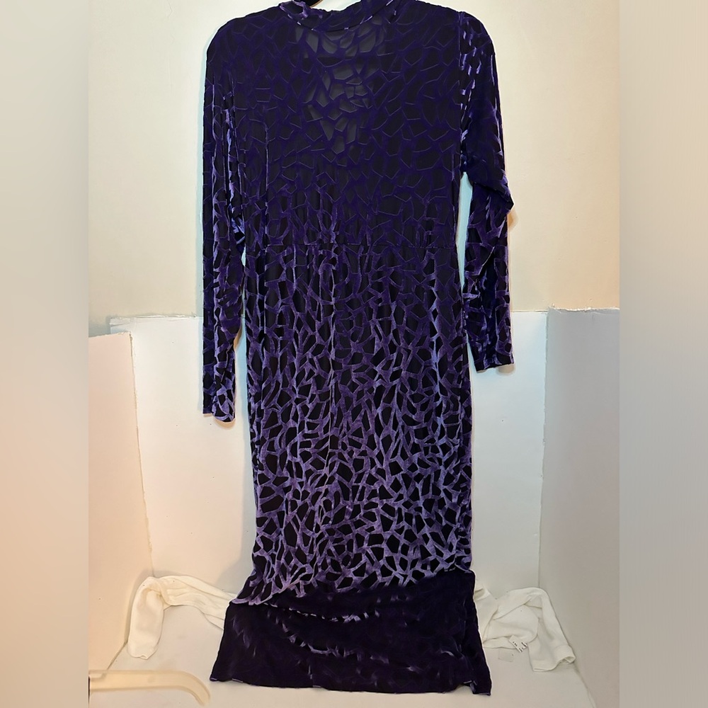 Good time women’s Valore texture dress says a 2X better fit up to an extra large